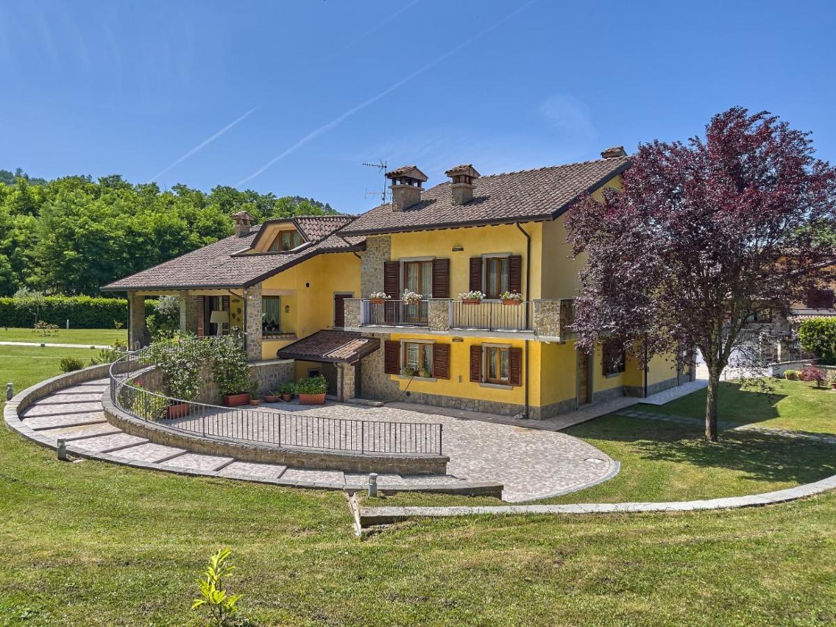 Villa Giulia Gragnola Exteriör bild