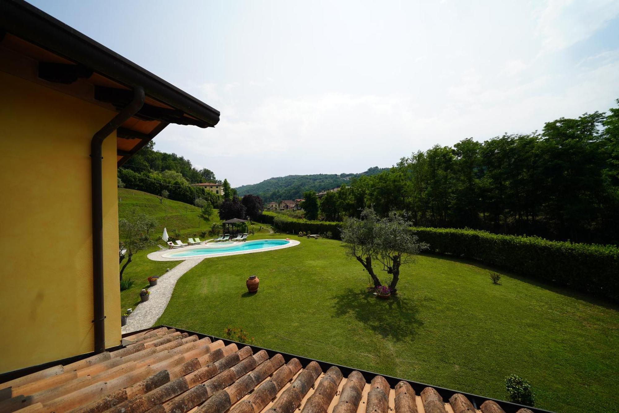 Villa Giulia Gragnola Exteriör bild
